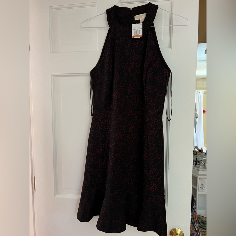 Michael Kors NWT size small women’s fitted dress. SF dog friendly home
